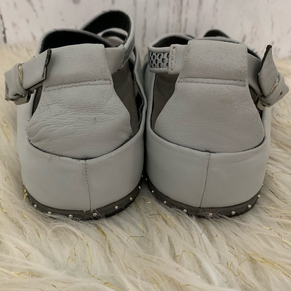 L.A.M.B. Bellatrix Gray Leather Strappy Sandals 10 - Picture 3 of 8